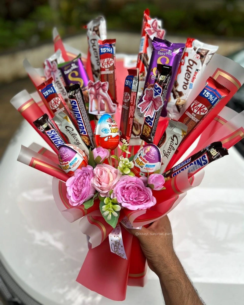 flower and chocolate bouquet